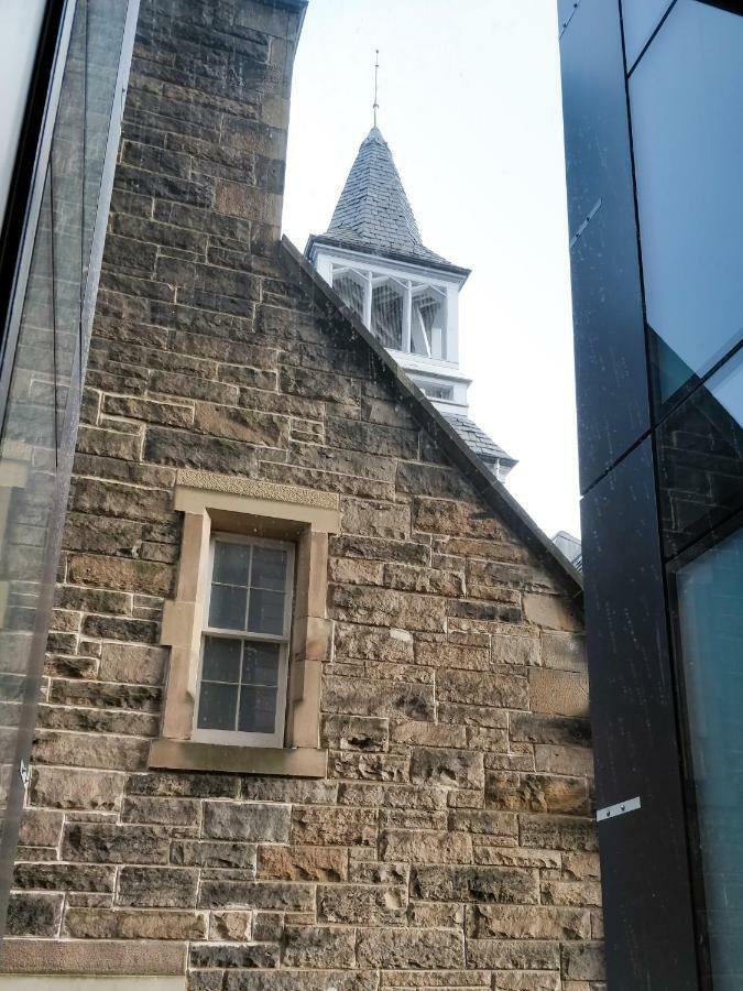 2 Bed Apartment At Quartermile Edinburg Exteriör bild