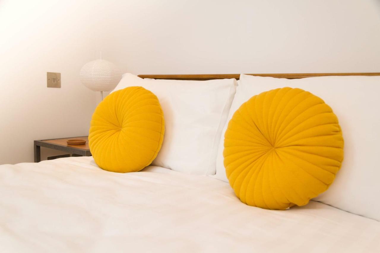 2 Bed Apartment At Quartermile Edinburg Exteriör bild